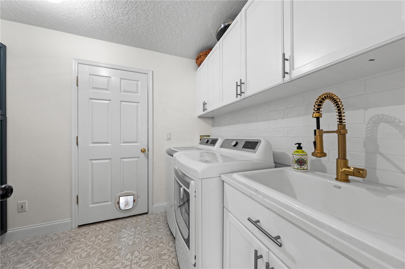 STONEYBROOK UNIT 7 - Residential