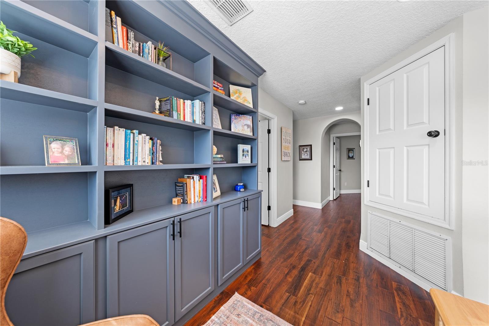 STONEYBROOK UNIT 7 - Residential