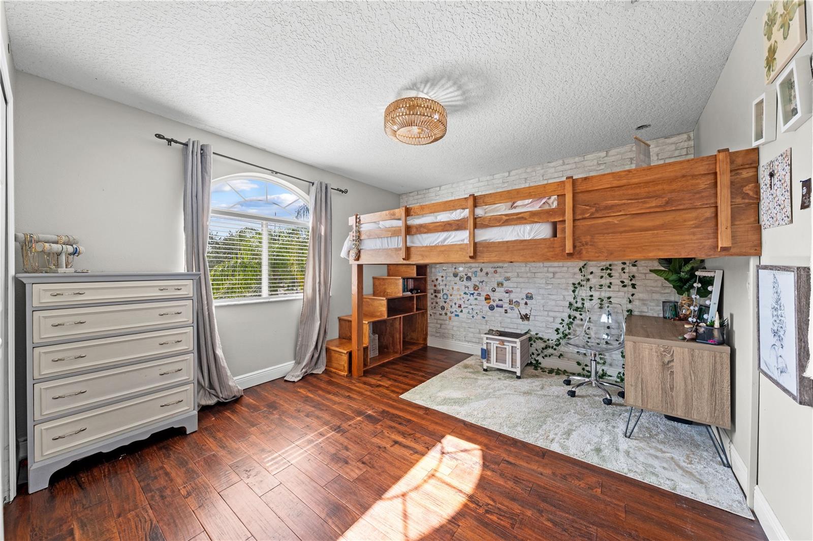 STONEYBROOK UNIT 7 - Residential