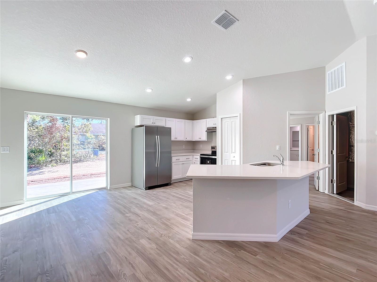MARION OAKS UN 10 - Residential