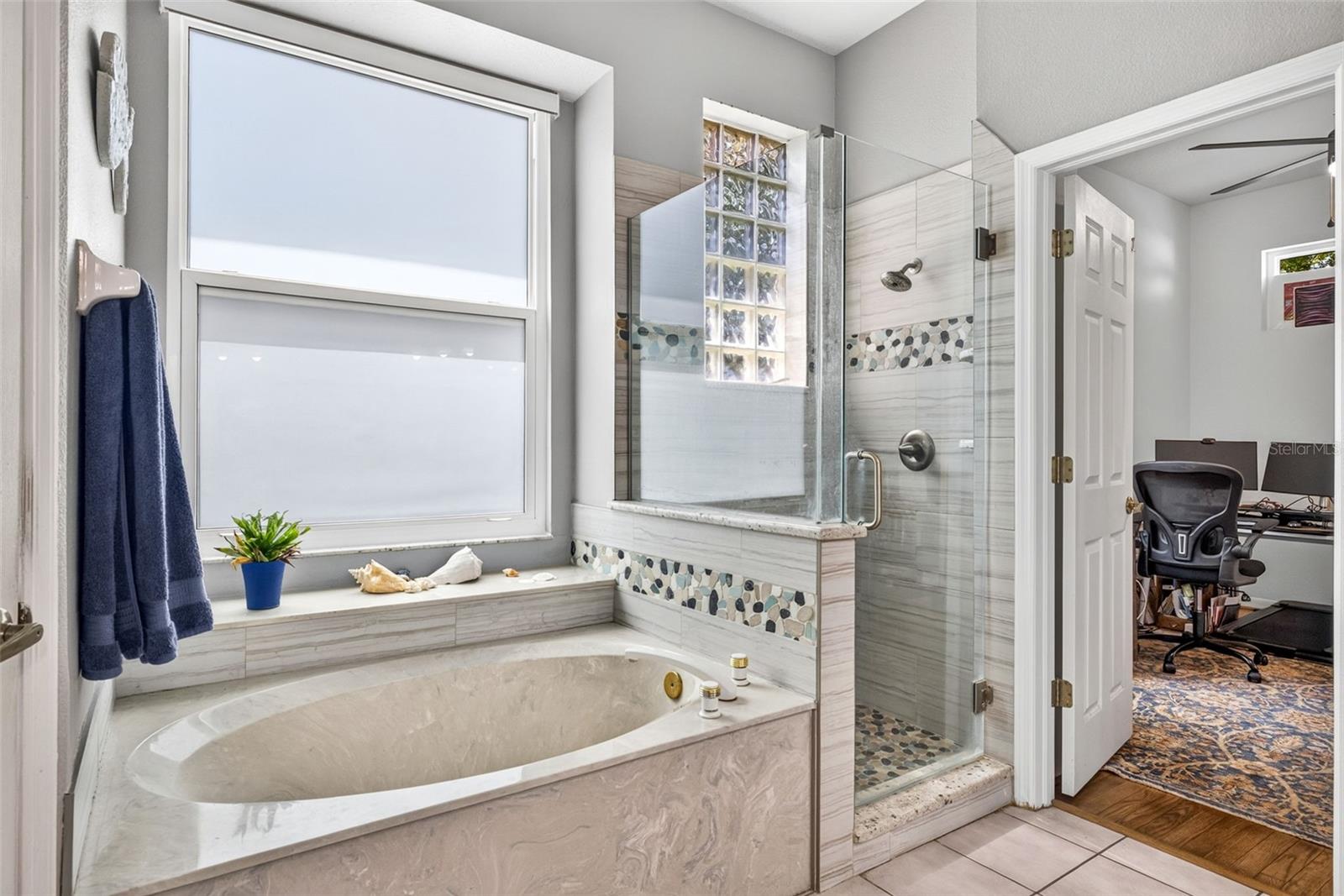 WESTCHASE SEC 225,227,229 - Residential
