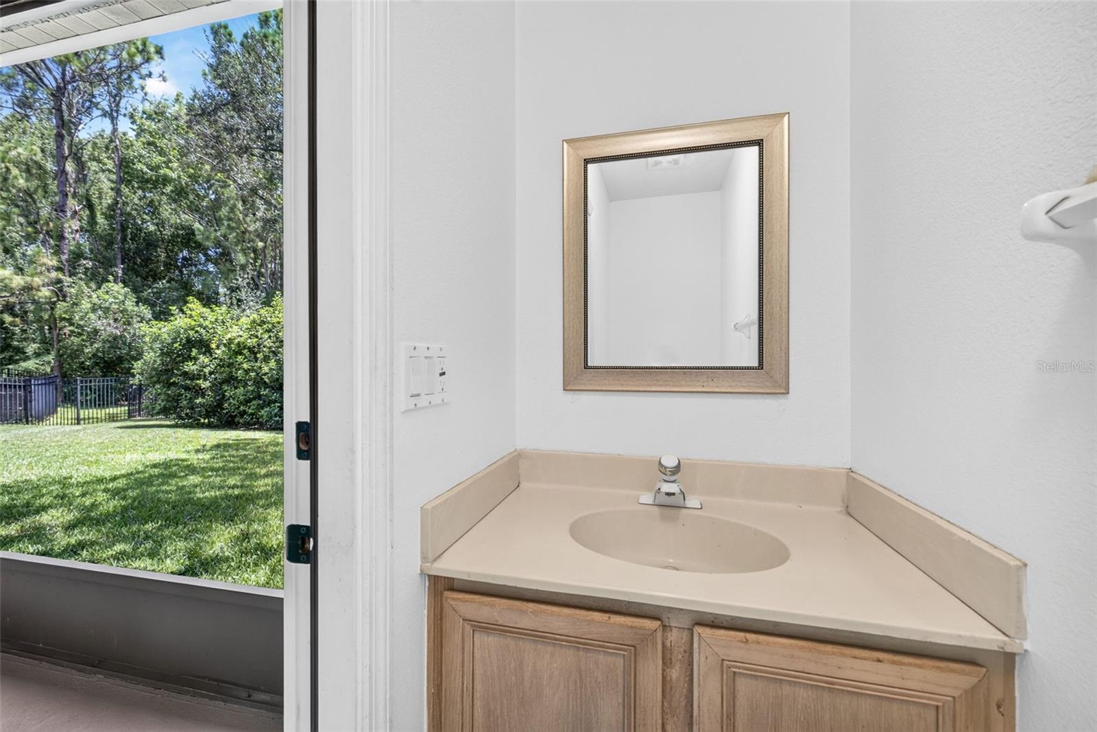 WESTCHASE SEC 225,227,229 - Residential