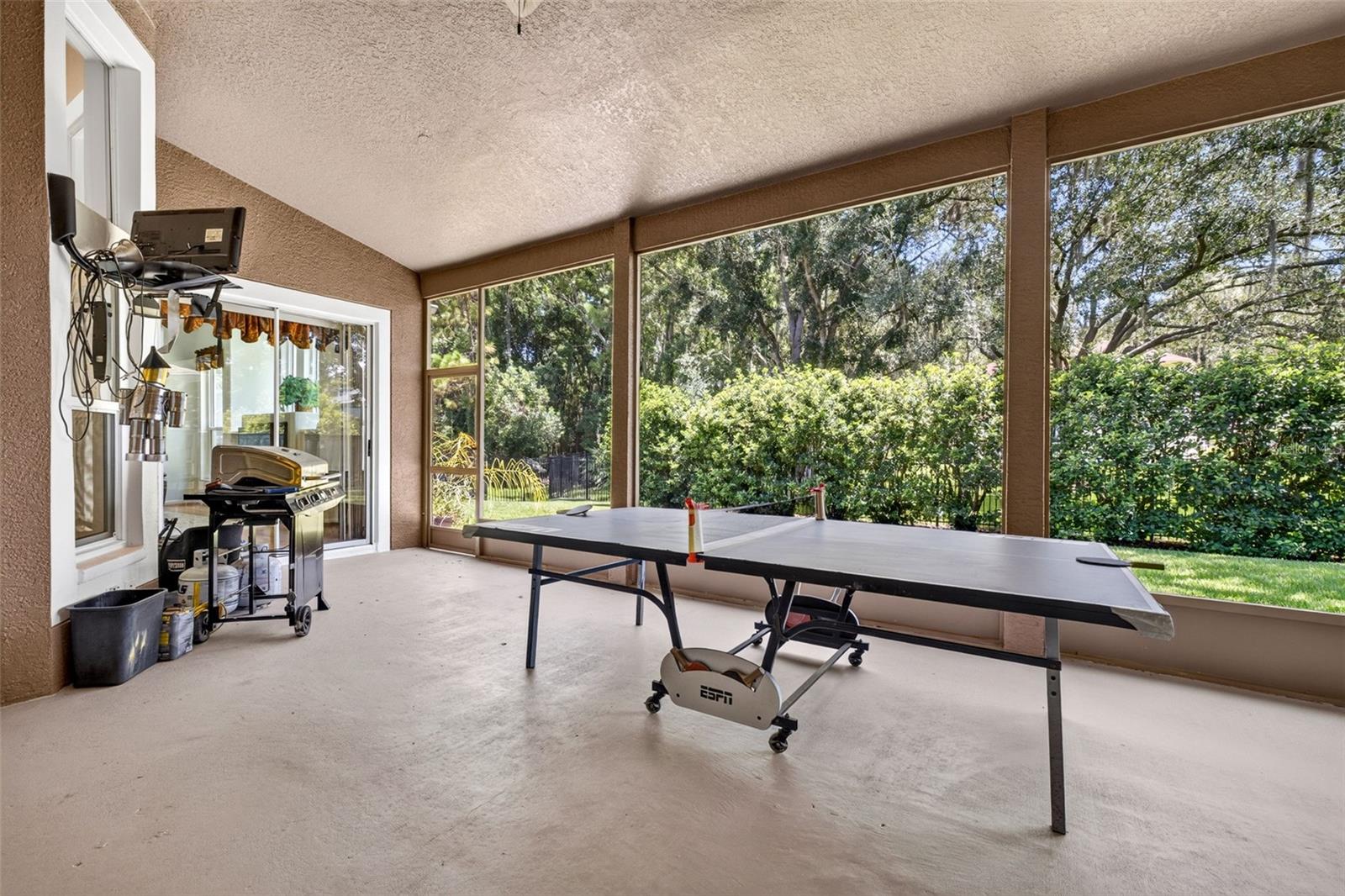 WESTCHASE SEC 225,227,229 - Residential