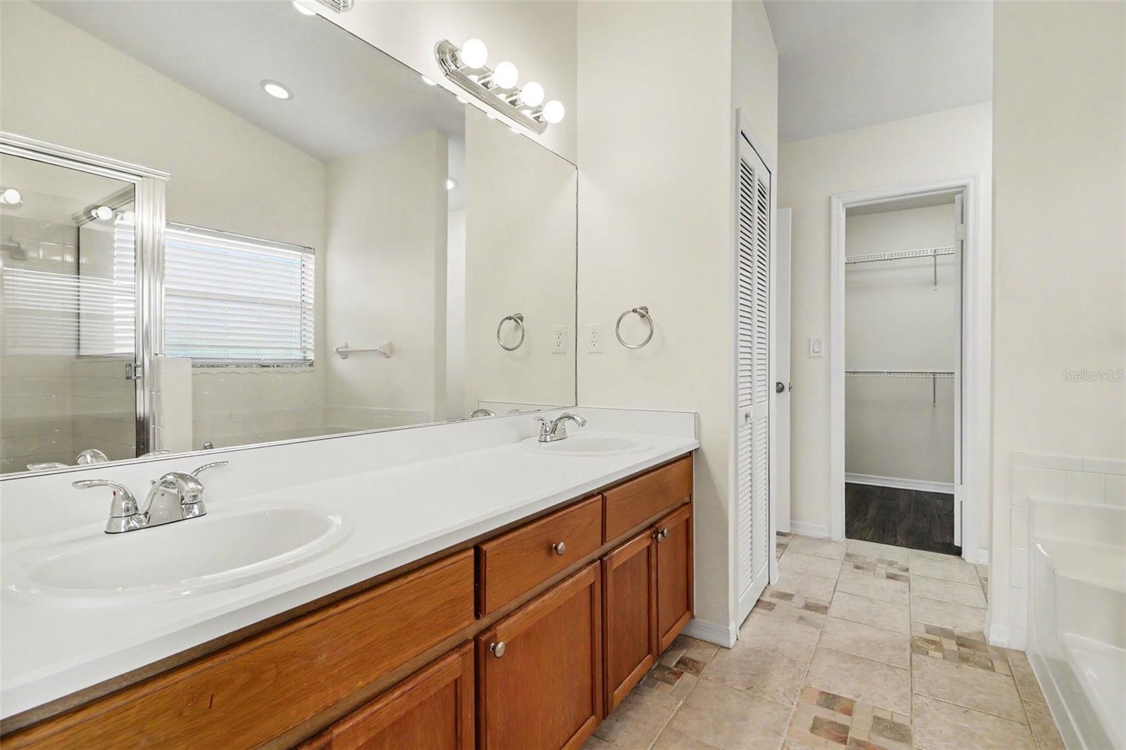 GREATER GROVES PH 02 TR A - Residential