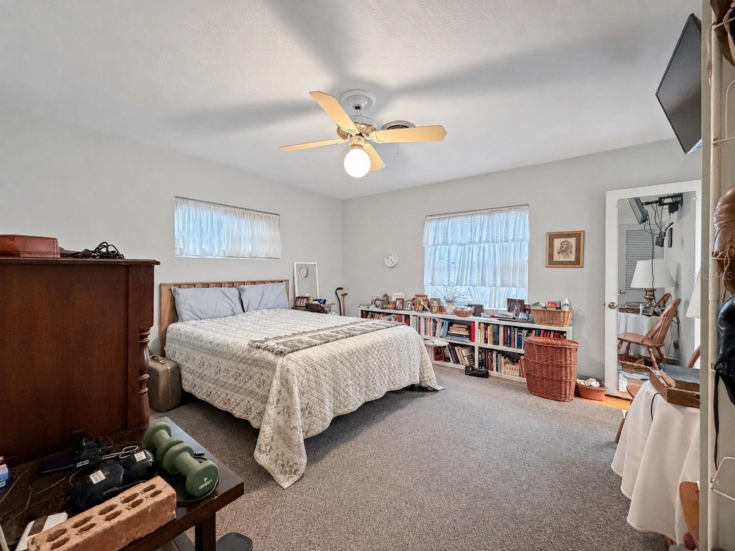 ENGLISH ESTATES UNIT 2 - Residential