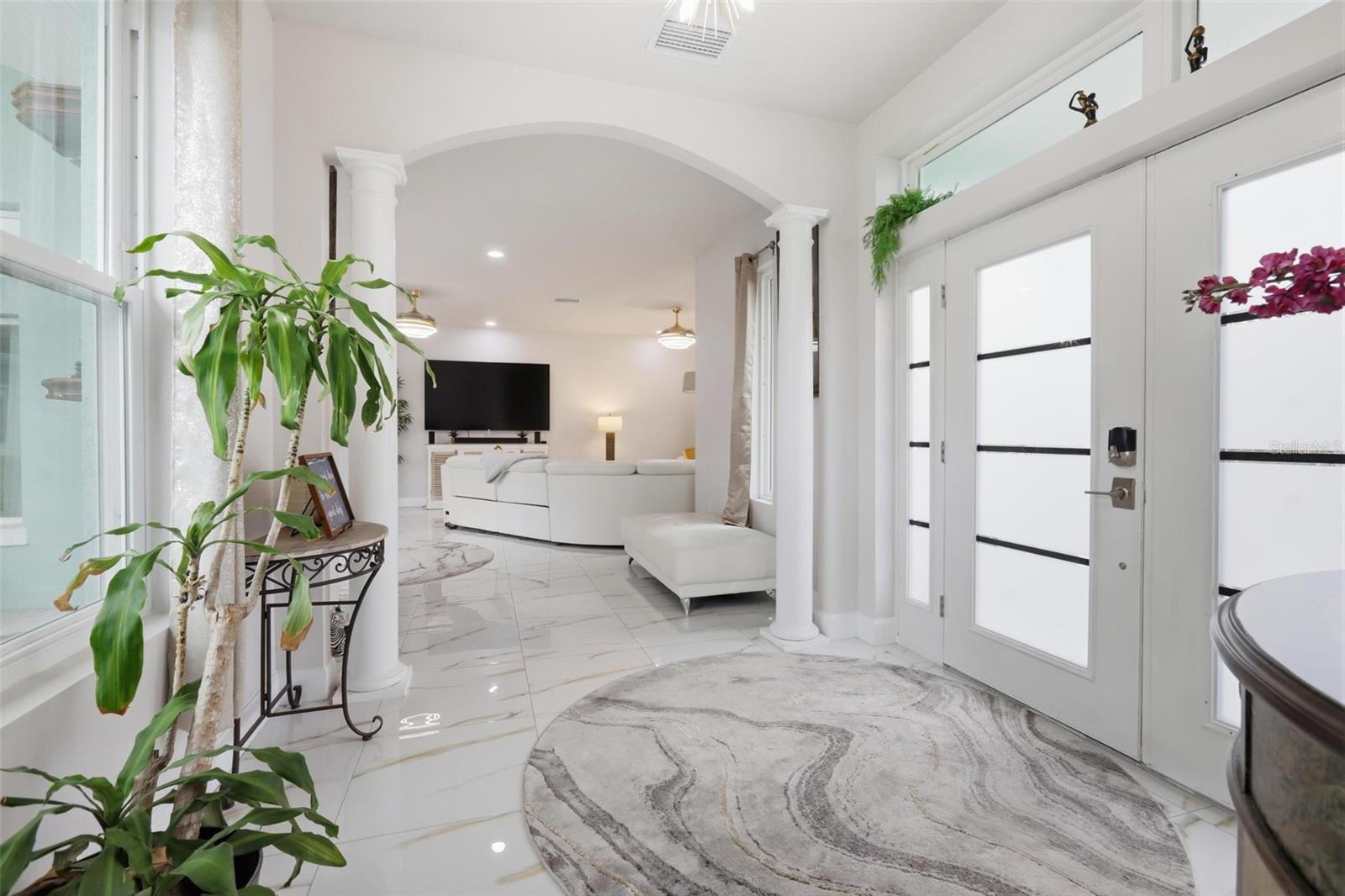 LATITUDE/DAYTONA BEACH CLOAR - Residential