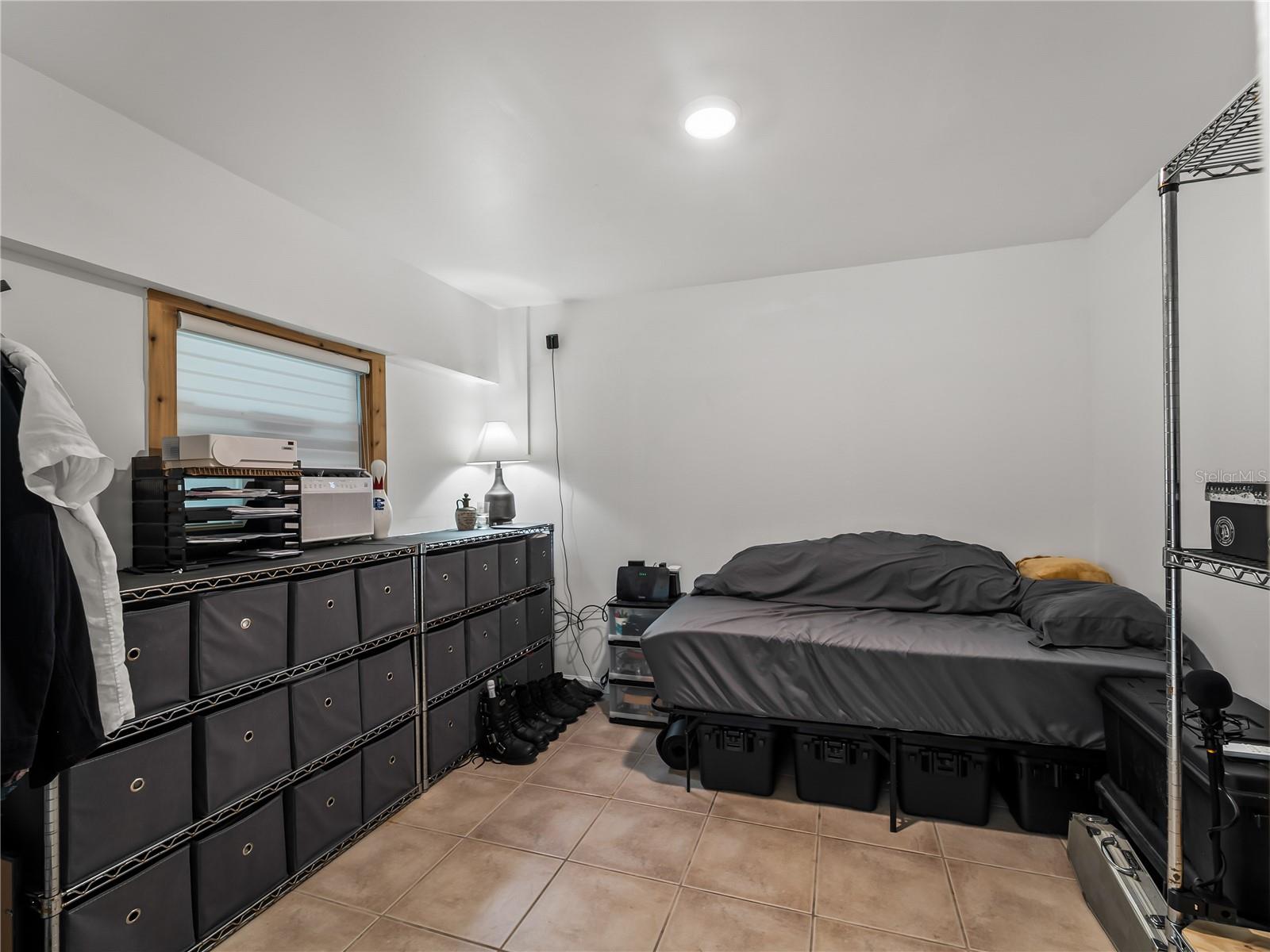SOUTH VENICE - Residential