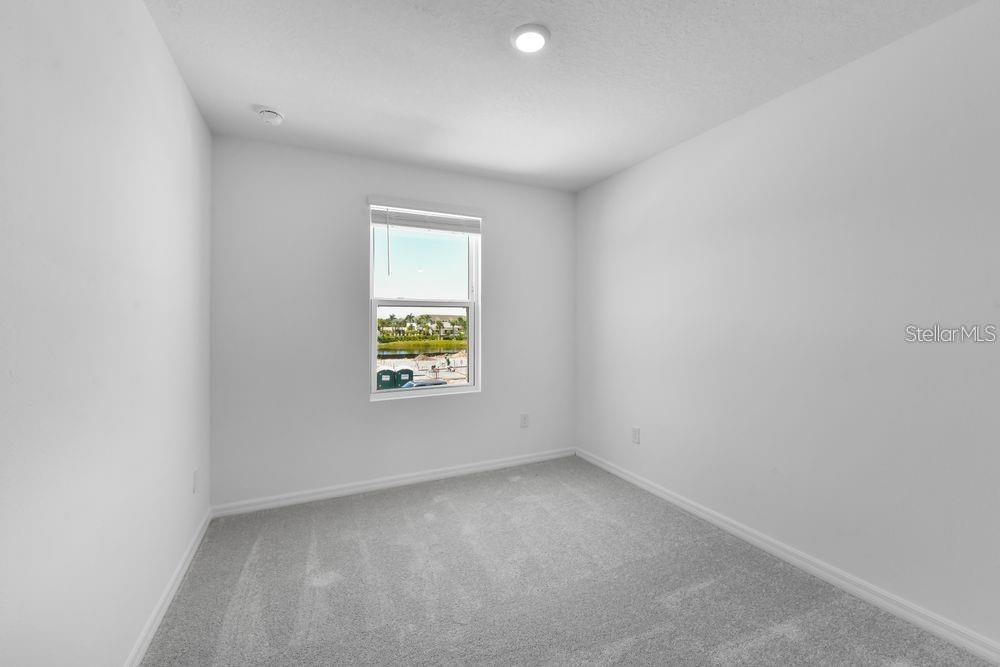 3432 - VINTERRA TOWNHOMES - Residential Lease