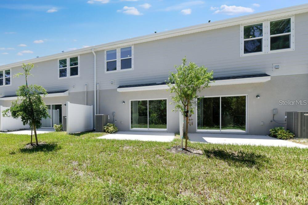 3432 - VINTERRA TOWNHOMES - Residential Lease