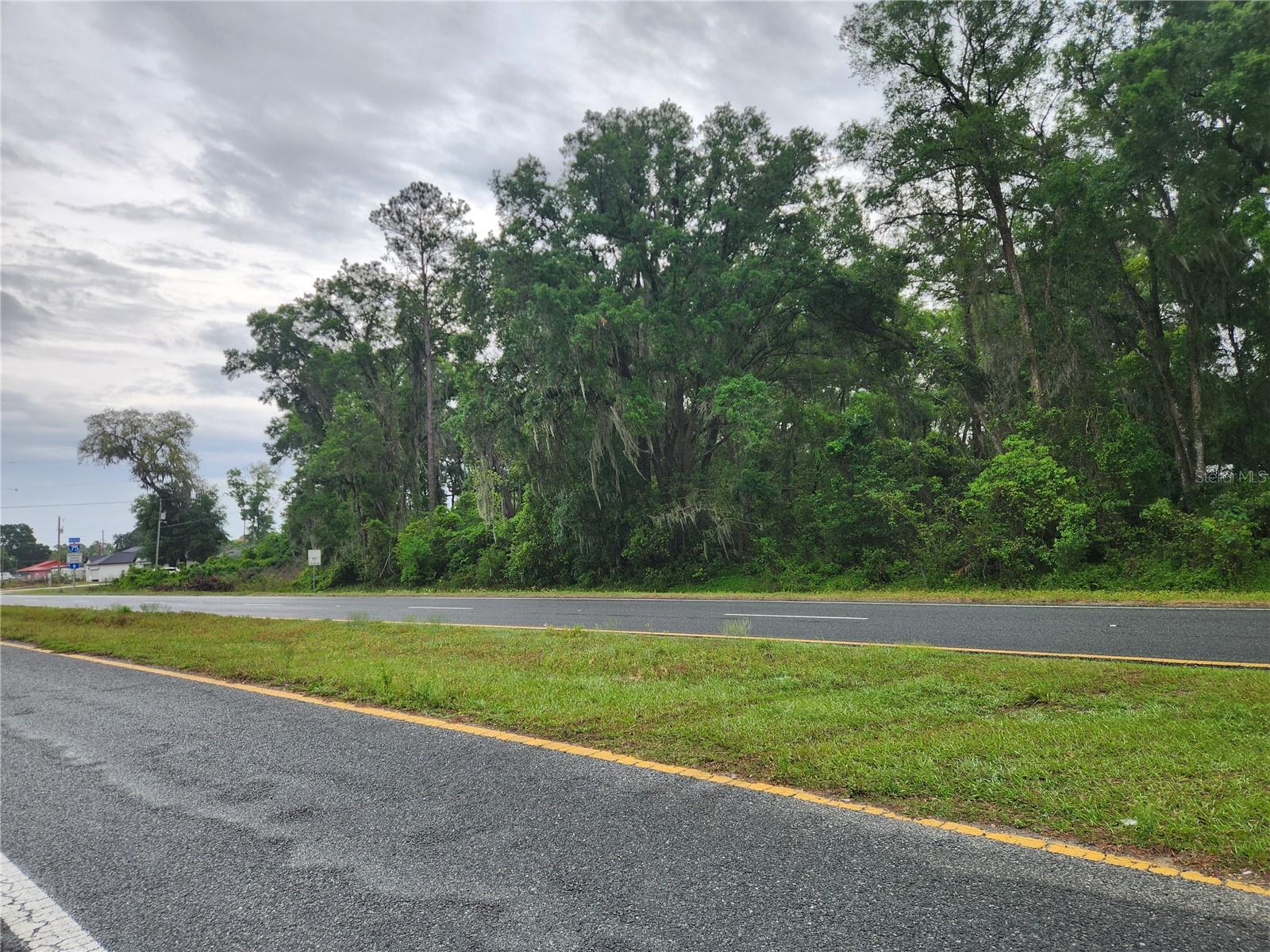 BELLEVIEW HEIGHTS ESTATE - Land