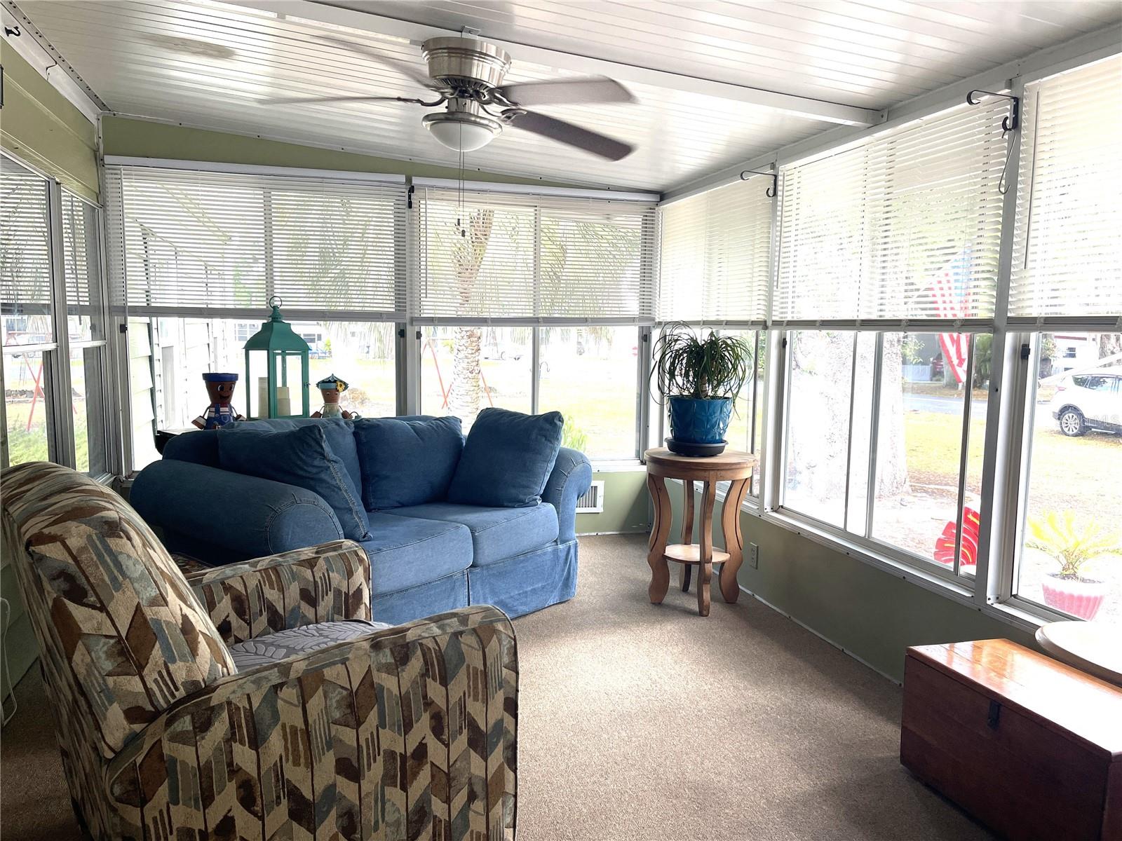 CONTINENTAL COUNTRY CLUB - Residential