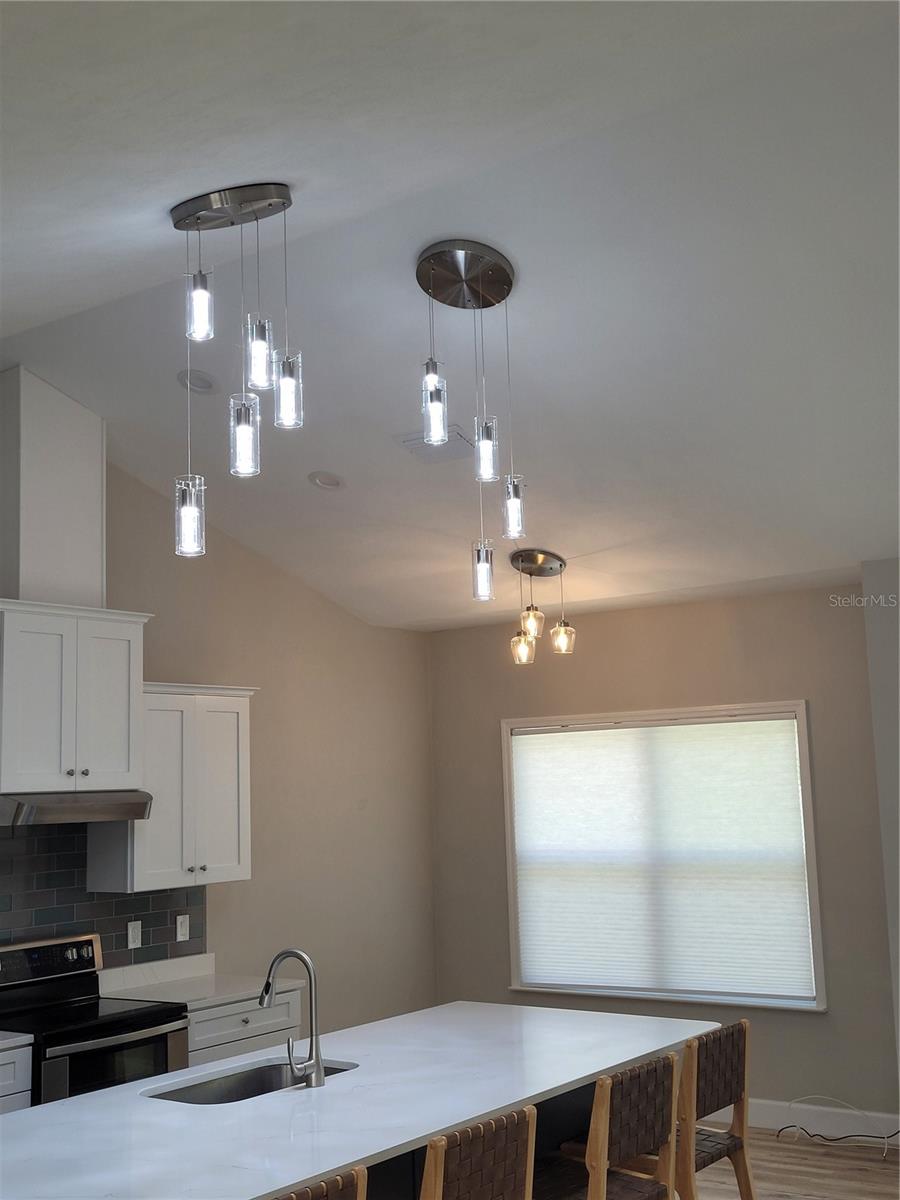 LAKESHORE GARDENS - Residential