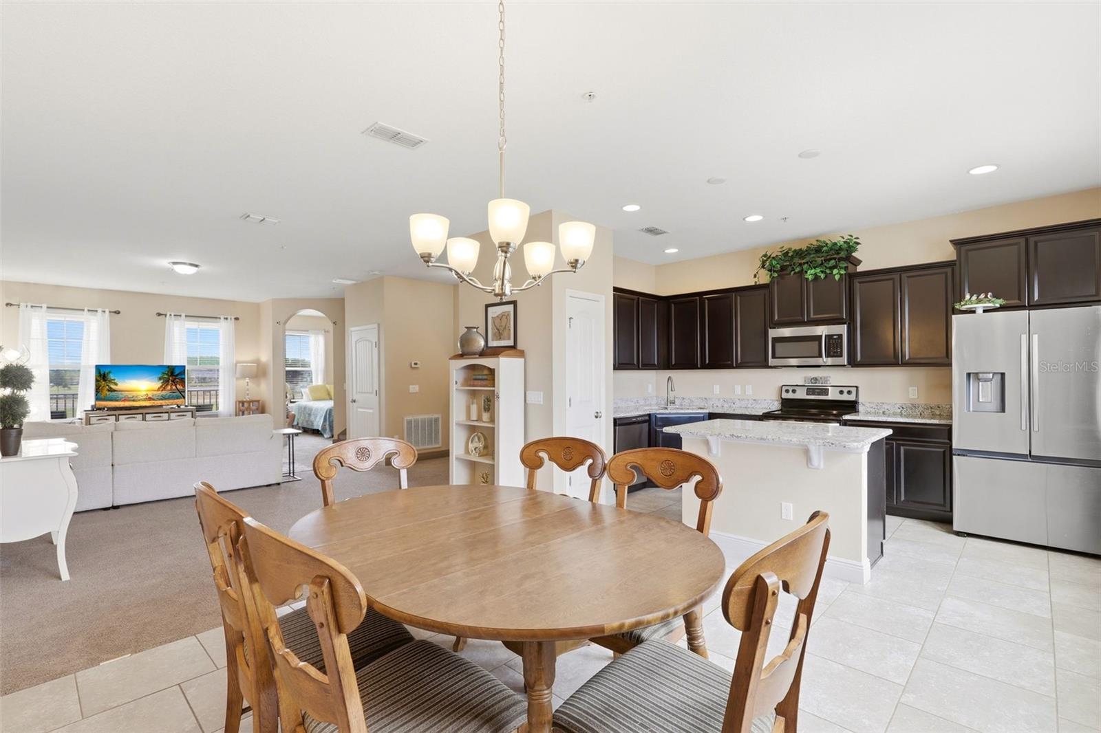 OVERLOOK/EAST PARK - Residential