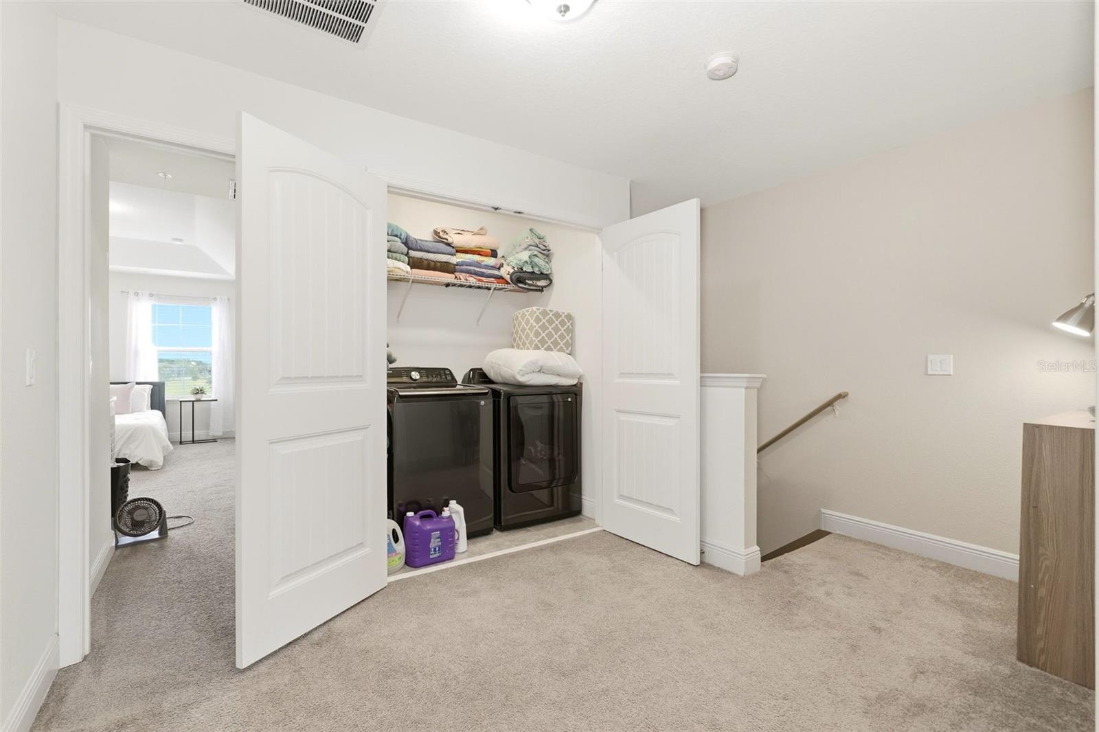 OVERLOOK/EAST PARK - Residential