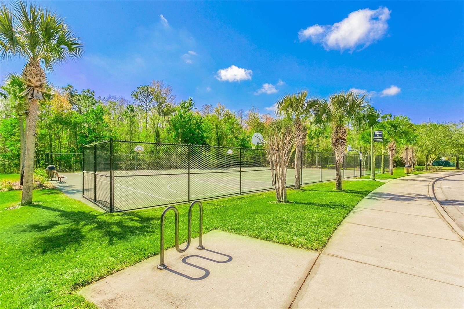 OVERLOOK/EAST PARK - Residential