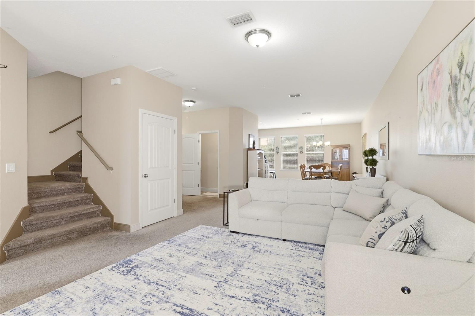 OVERLOOK/EAST PARK - Residential