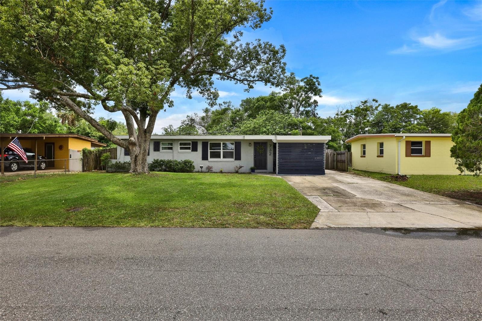 LONGDALE - Residential