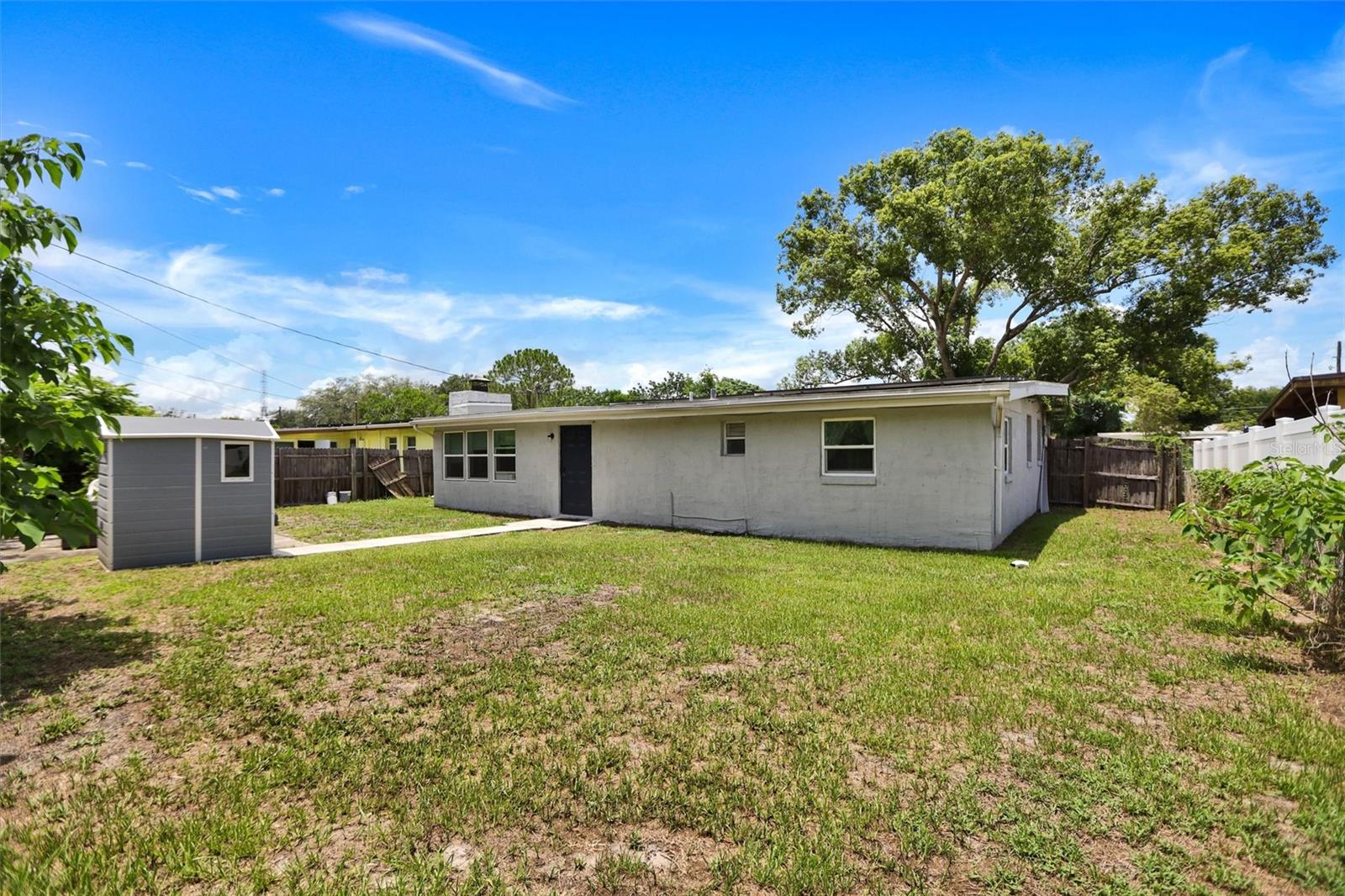 LONGDALE - Residential