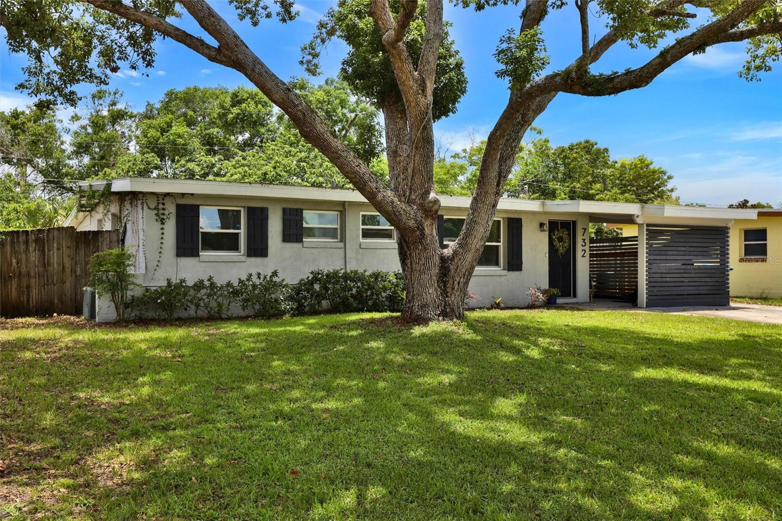LONGDALE - Residential