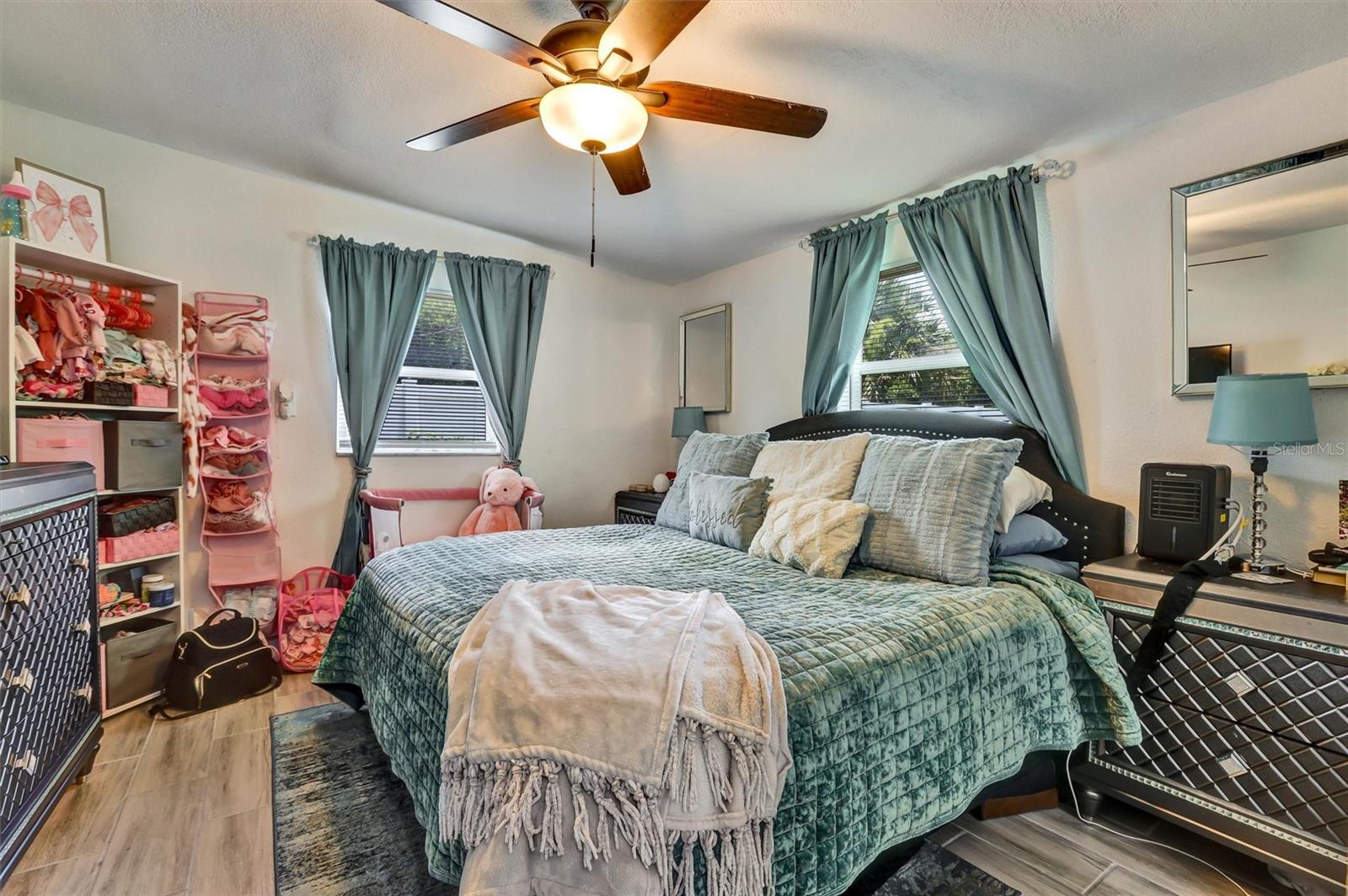 LONGDALE - Residential