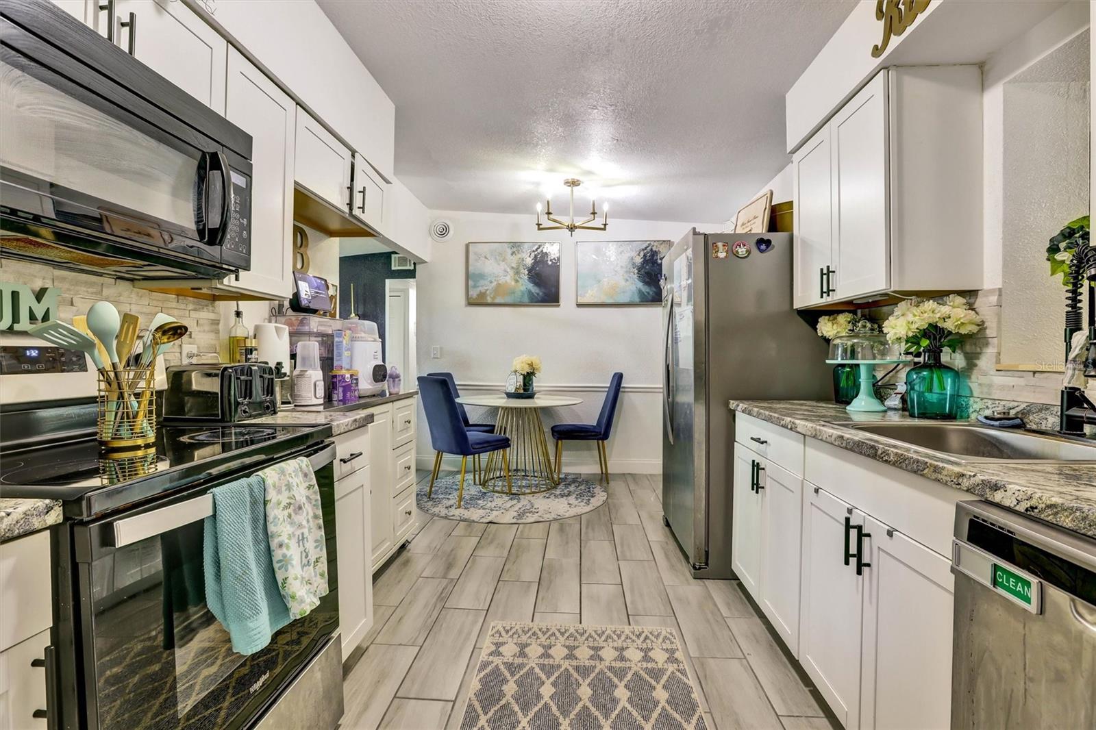 LONGDALE - Residential