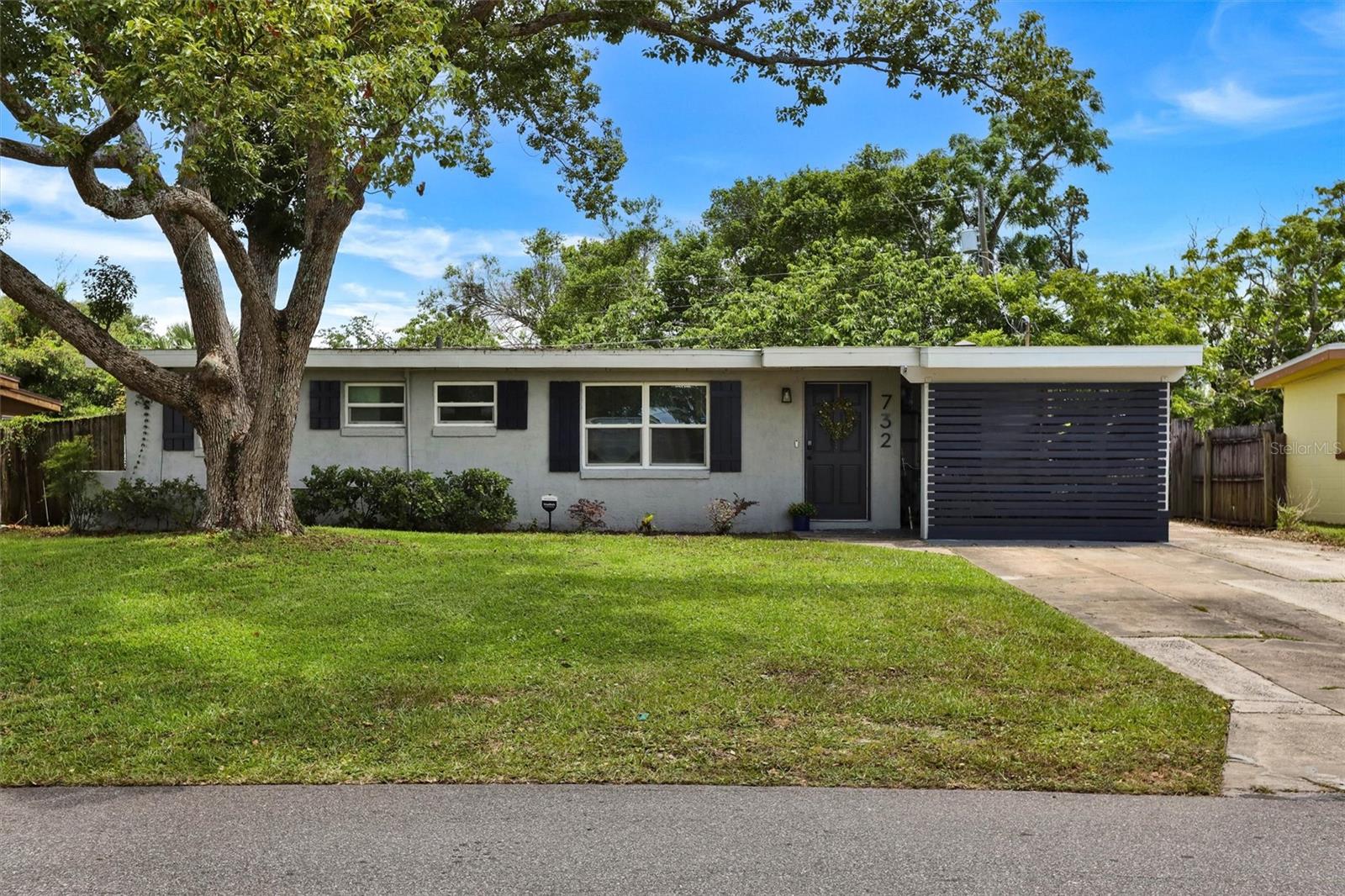 LONGDALE - Residential