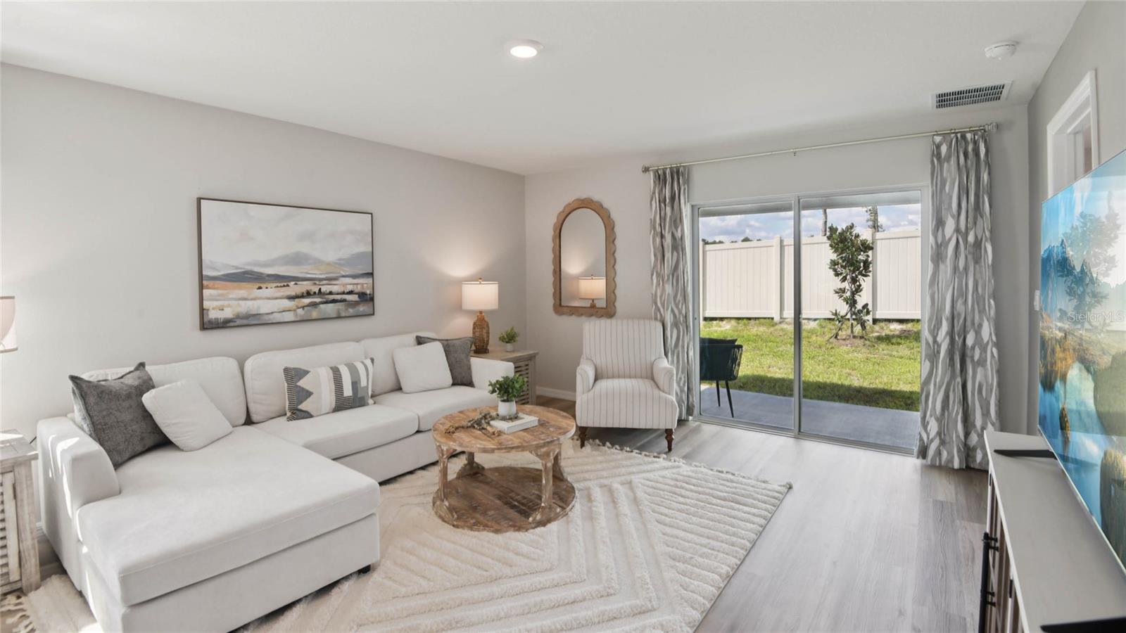 AVALON WOODS - Residential