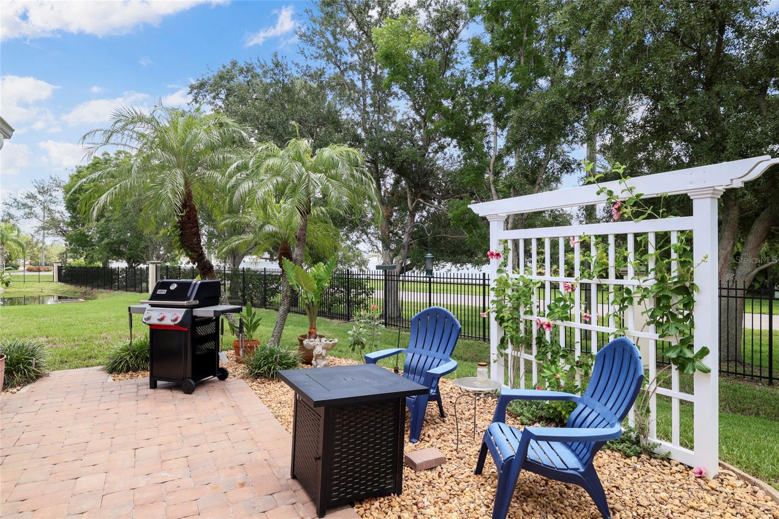 RIO VILLA LAKES - Residential