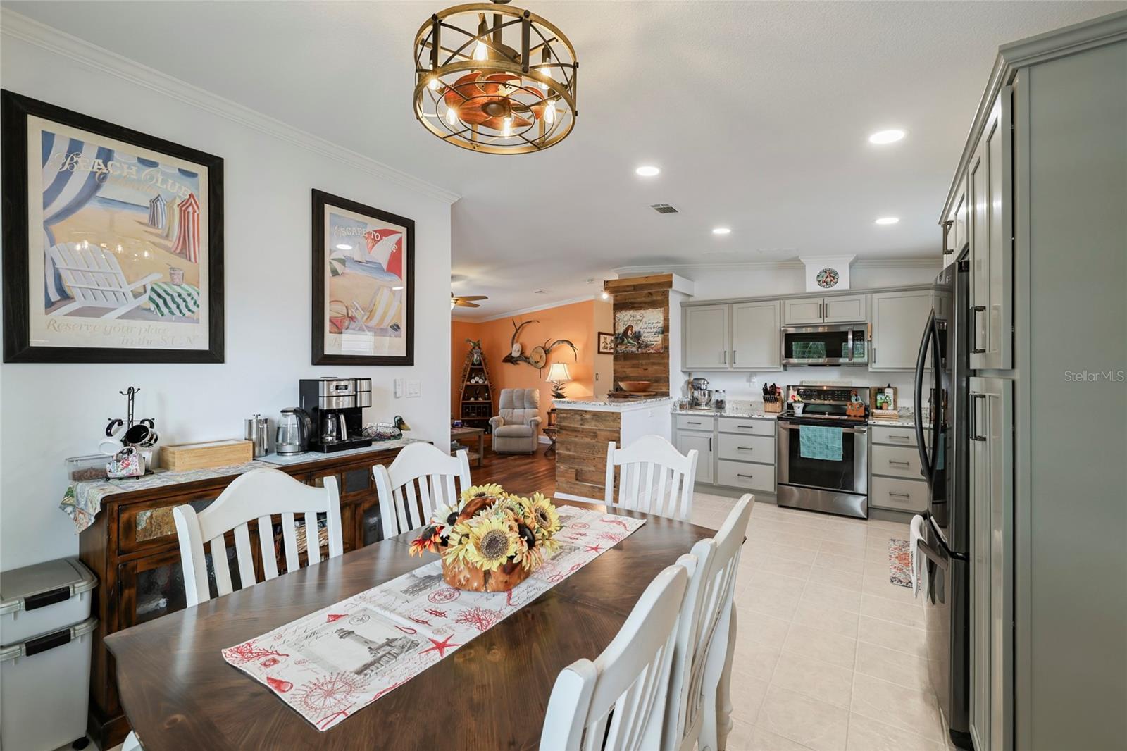 RIO VILLA LAKES - Residential