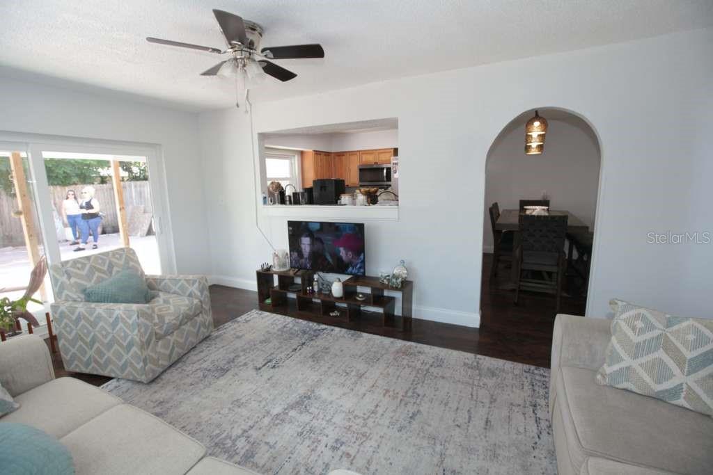 VALENCIA PARK UNIT 1 - Residential