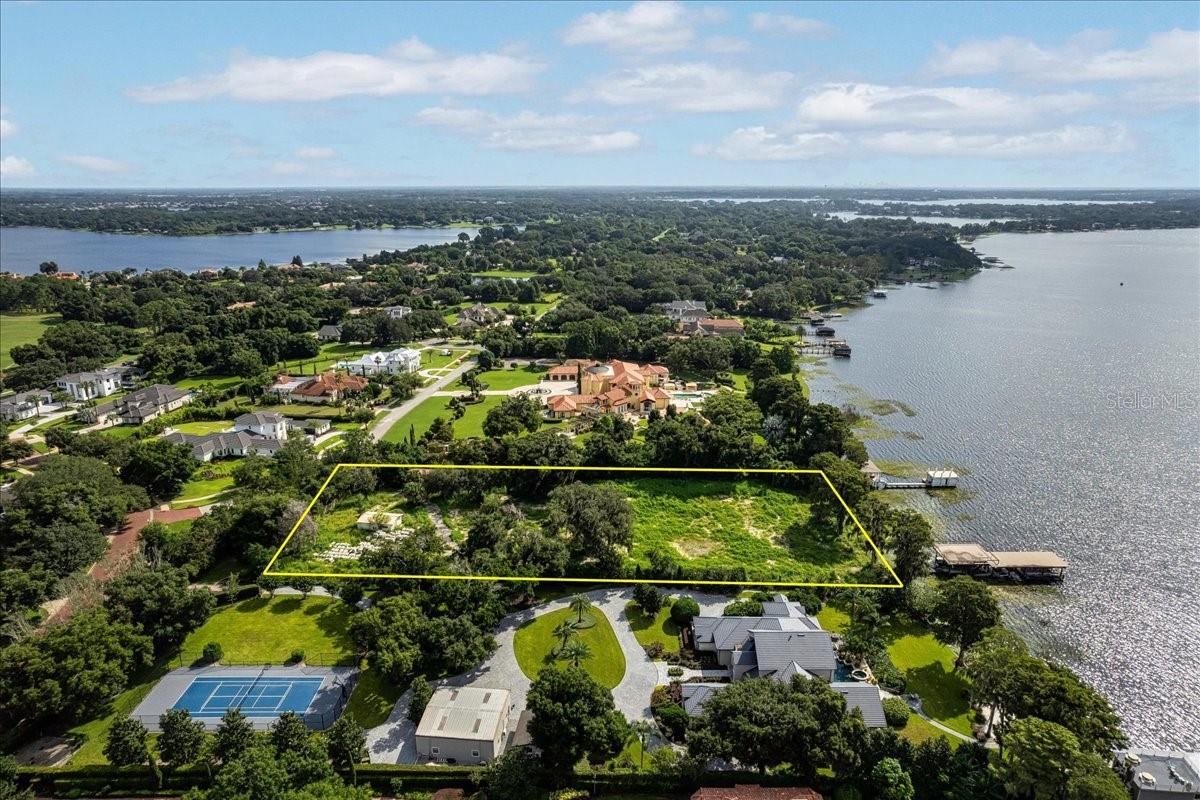 CHAINE DU LAC - Land
