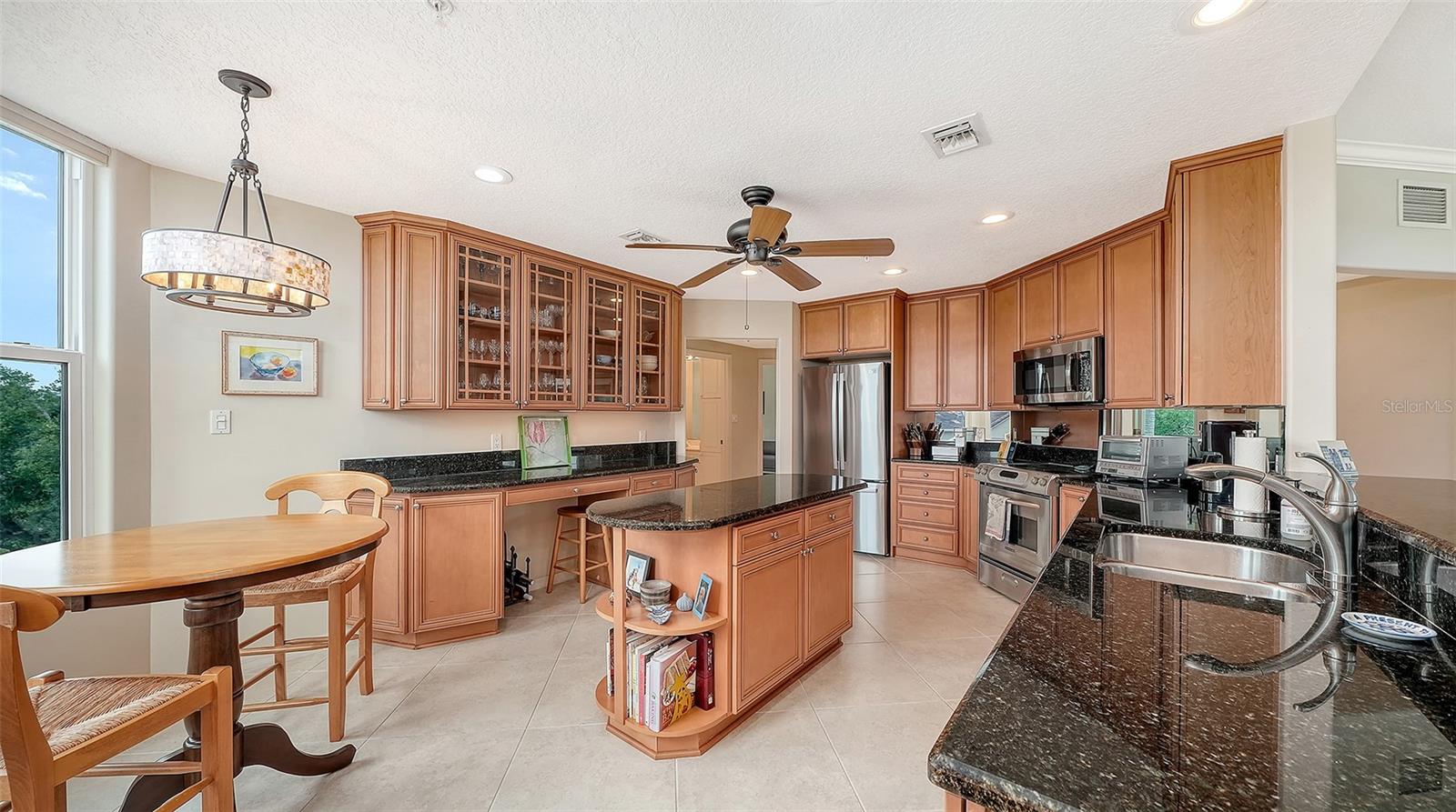 EAGLES POINT AT THE LANDINGS - Residential
