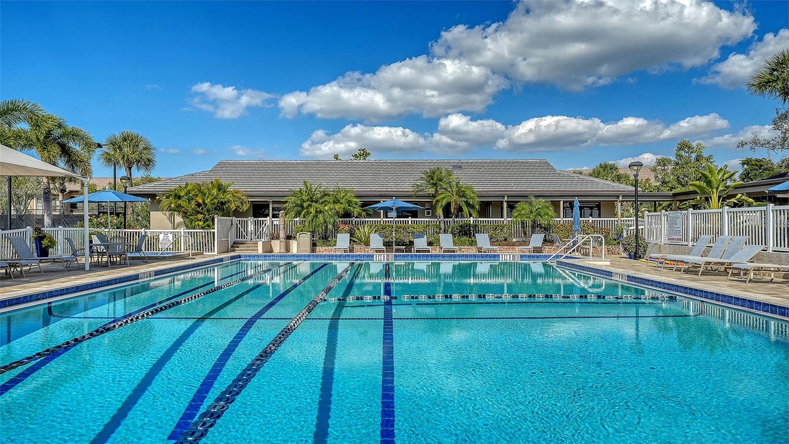 EAGLES POINT AT THE LANDINGS - Residential