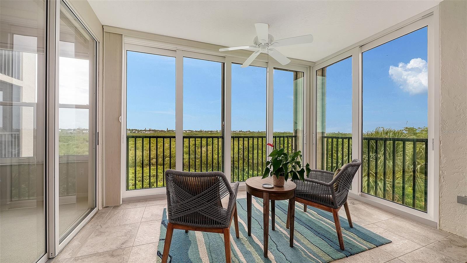 EAGLES POINT AT THE LANDINGS - Residential