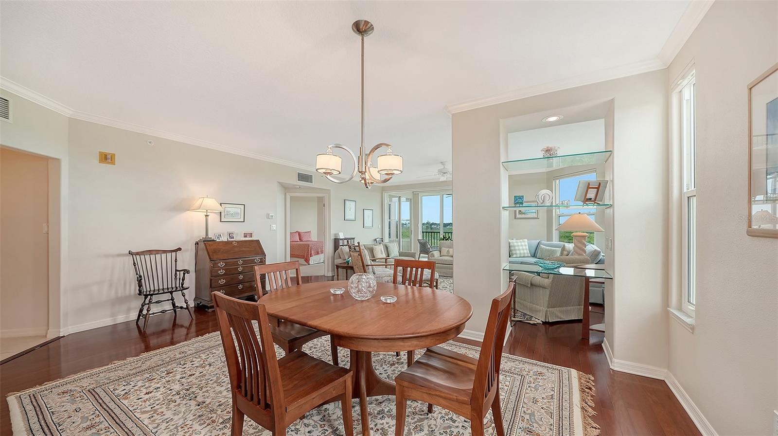 EAGLES POINT AT THE LANDINGS - Residential