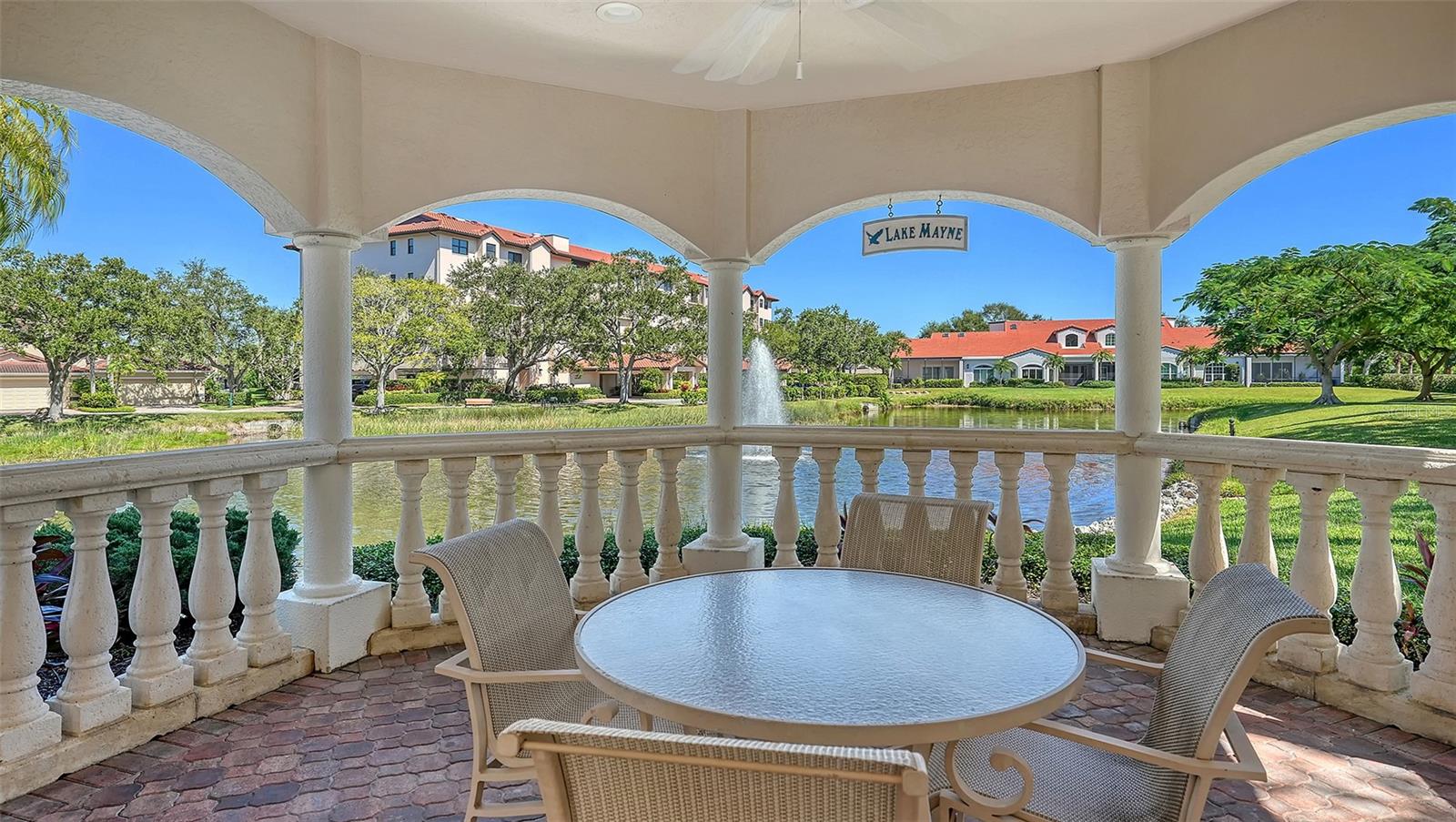 EAGLES POINT AT THE LANDINGS - Residential