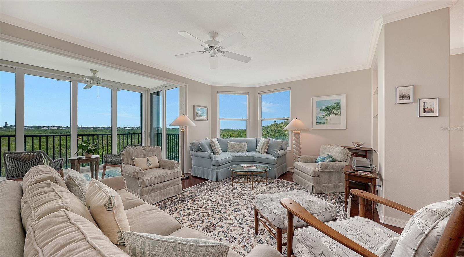 EAGLES POINT AT THE LANDINGS - Residential