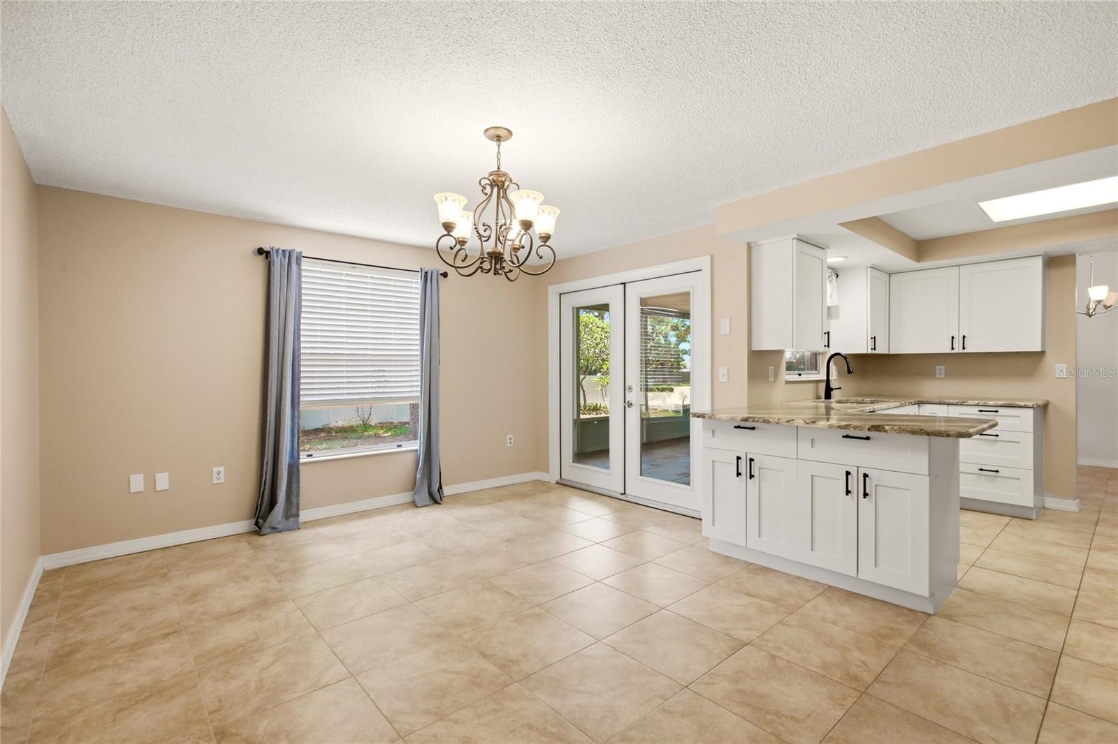 CORDOVA LAKES - Residential