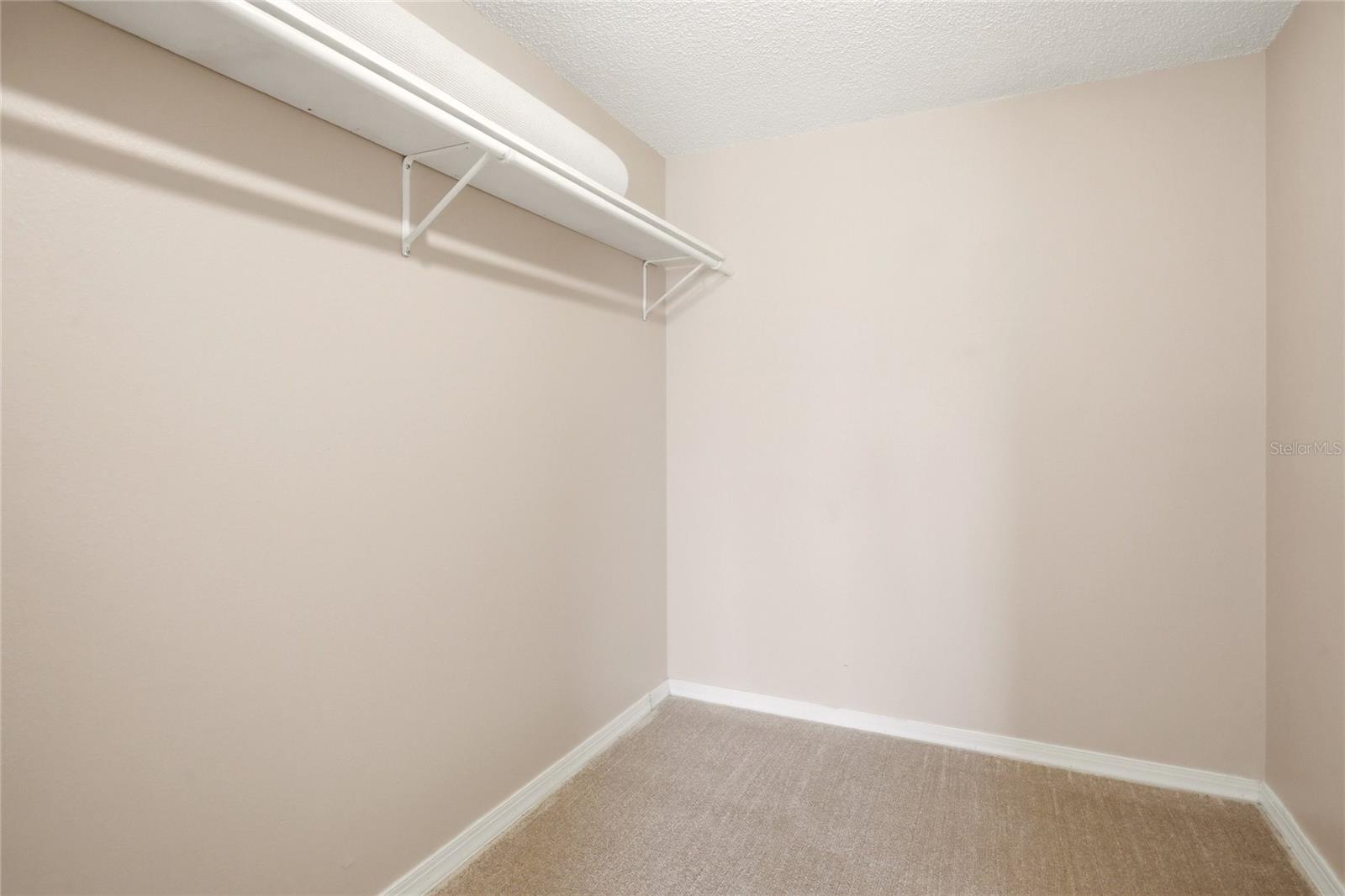 CORDOVA LAKES - Residential