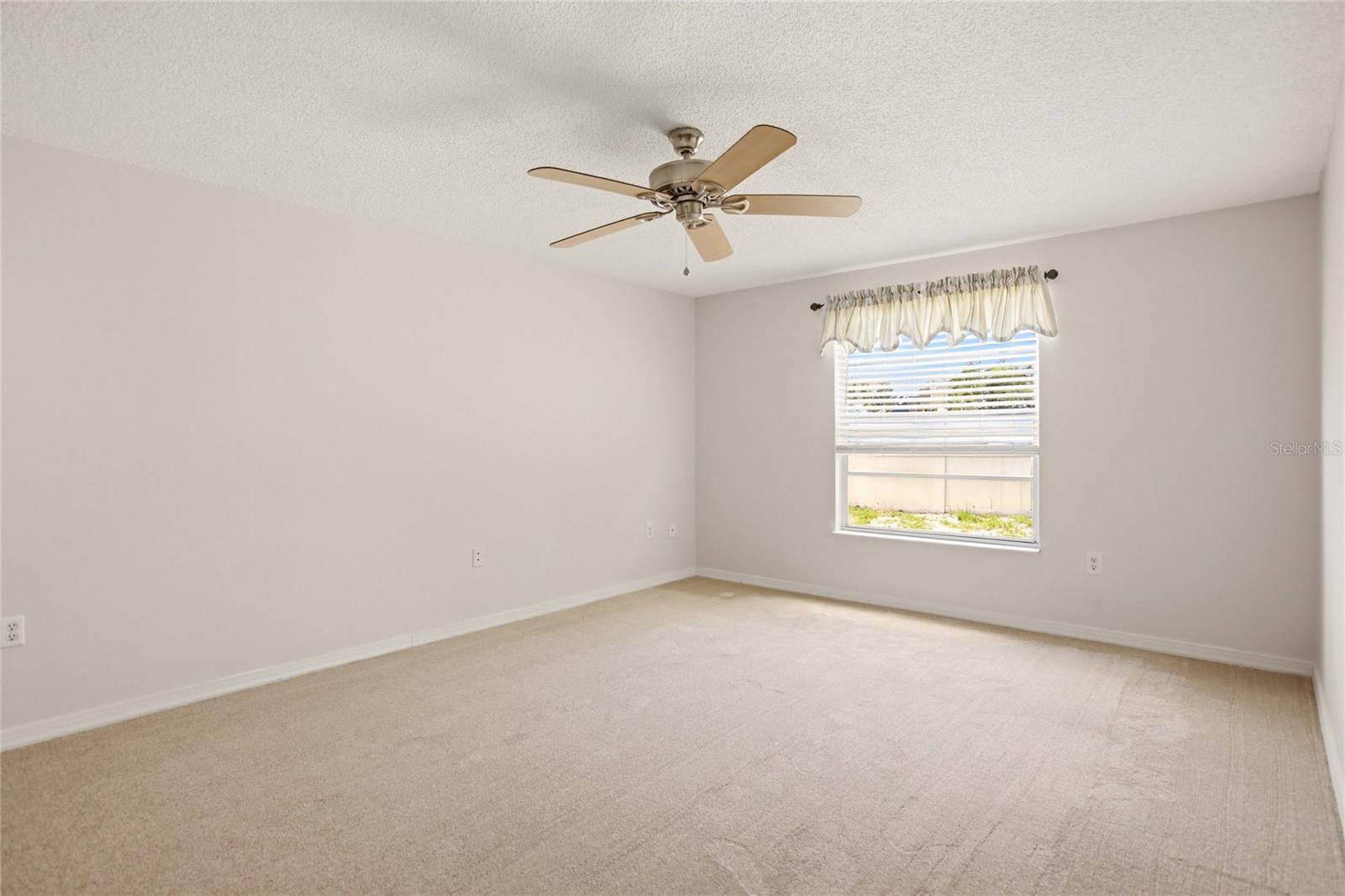 CORDOVA LAKES - Residential