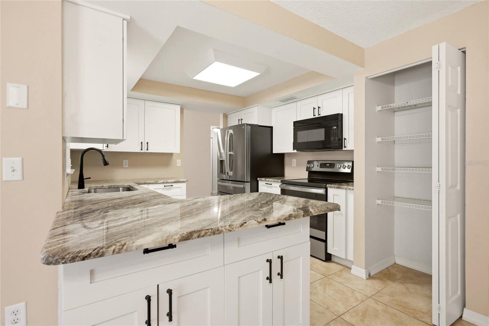 CORDOVA LAKES - Residential