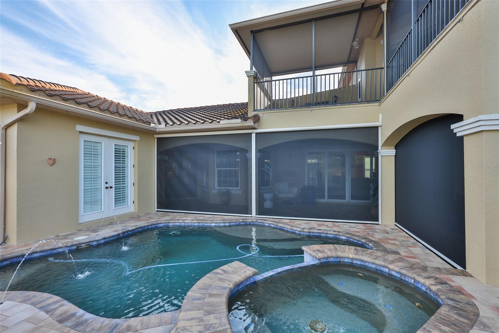 SWAN COVE - Residential