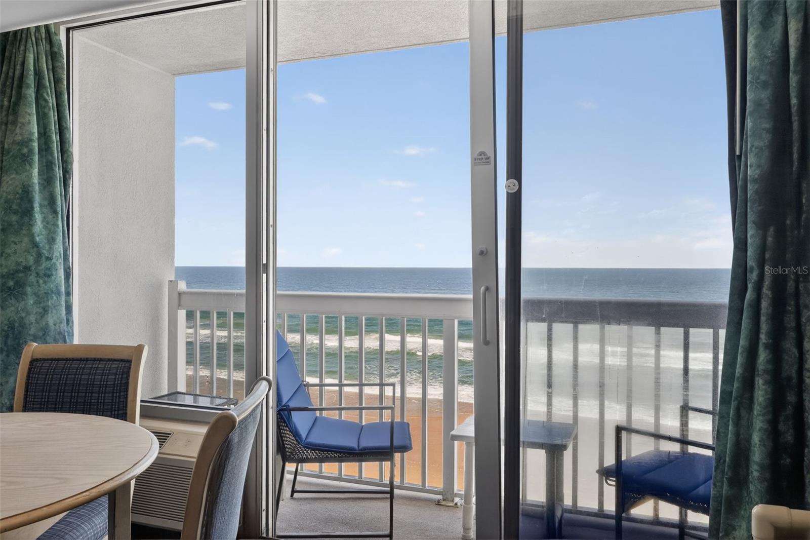 DAYTONA BEACH RESORT & CONF CENTER - Residential