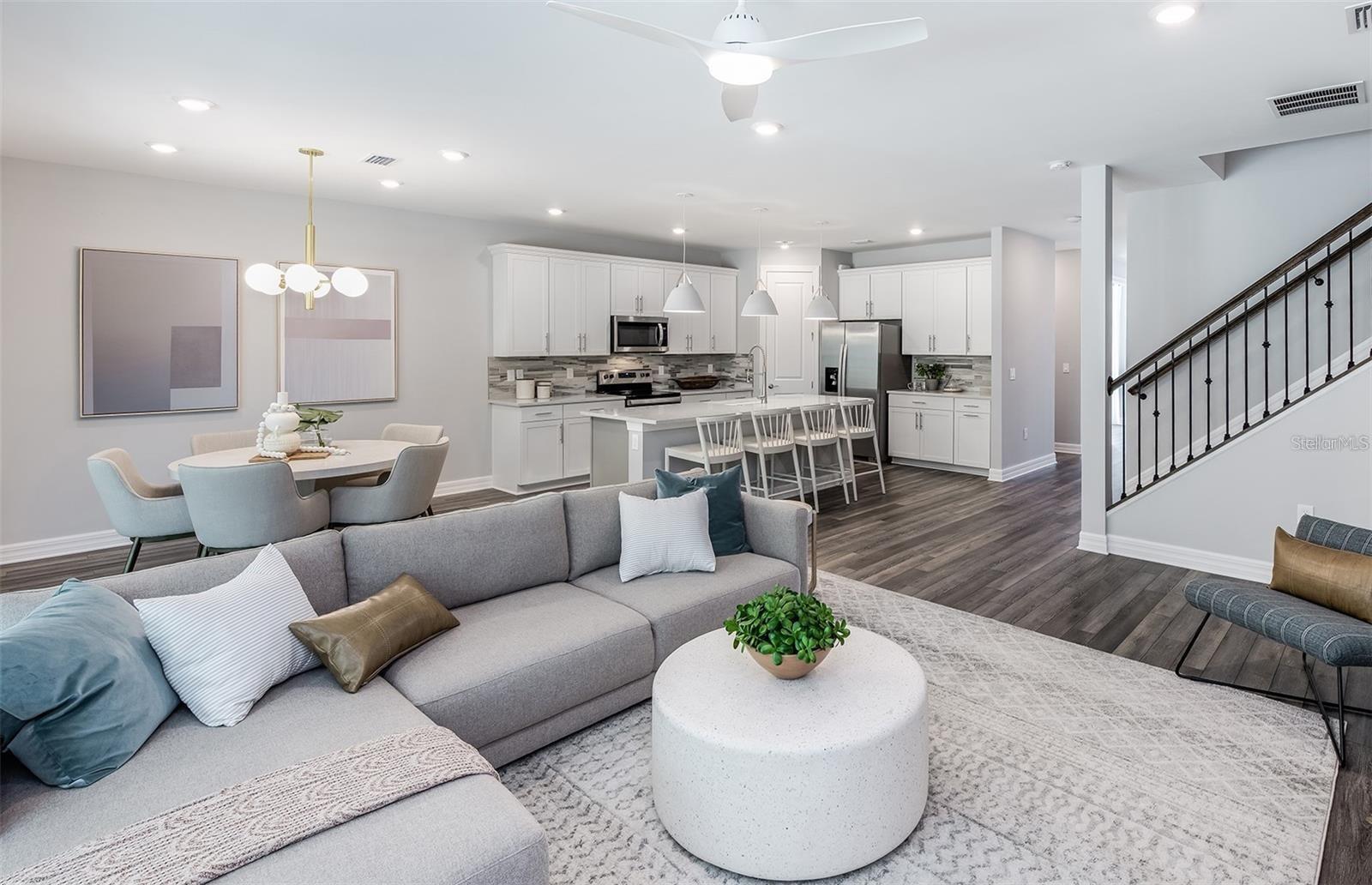 GRANDURA - Residential