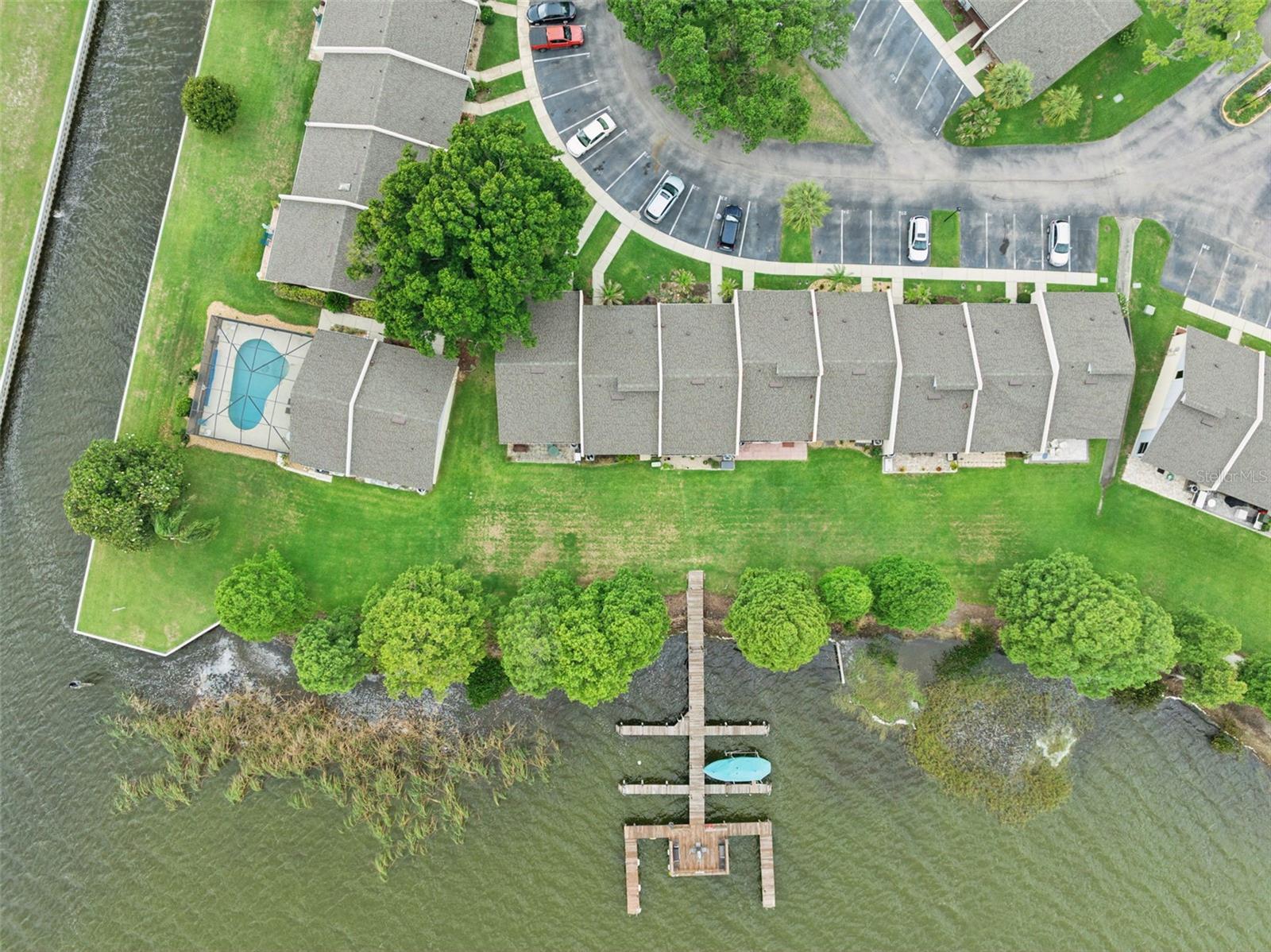 LAKE POINT LANDING - Residential