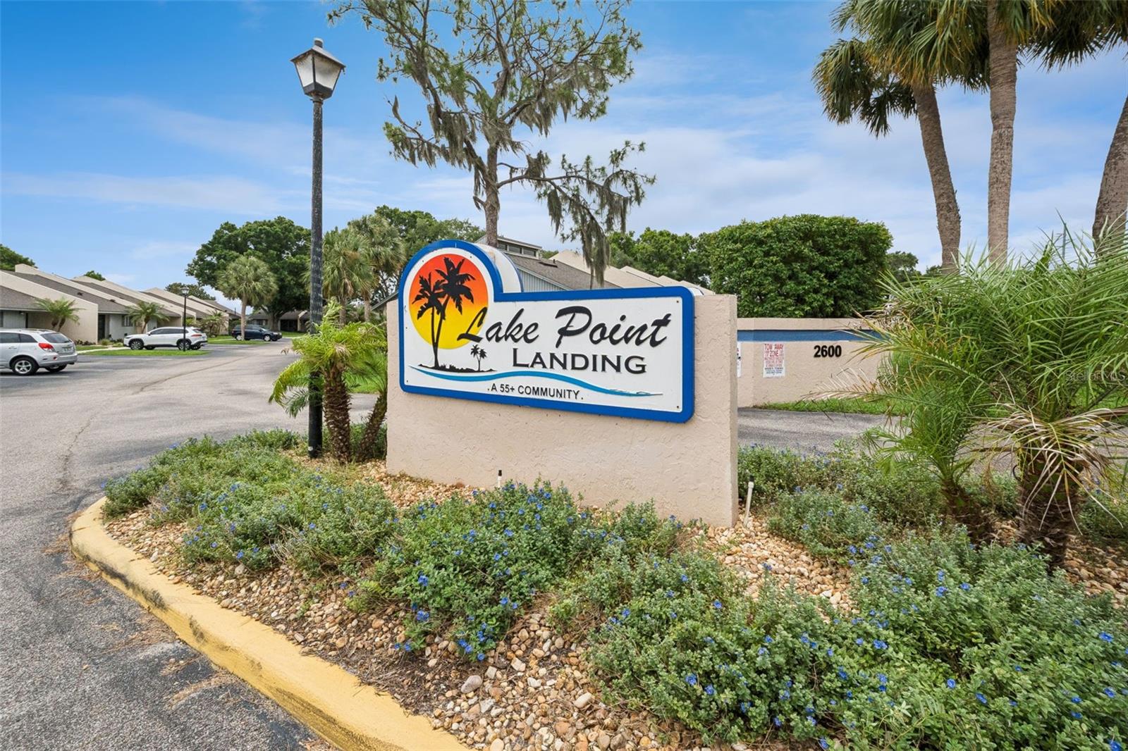 LAKE POINT LANDING - Residential