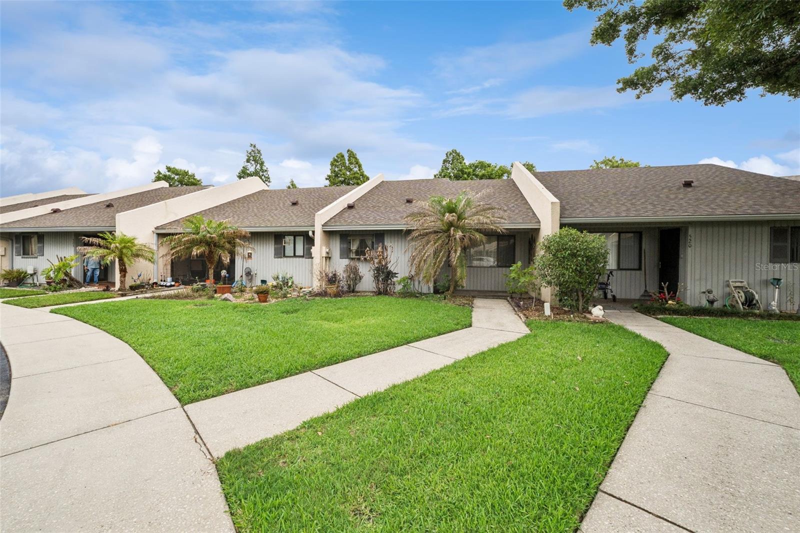 LAKE POINT LANDING - Residential