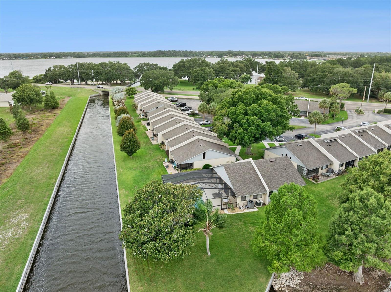 LAKE POINT LANDING - Residential