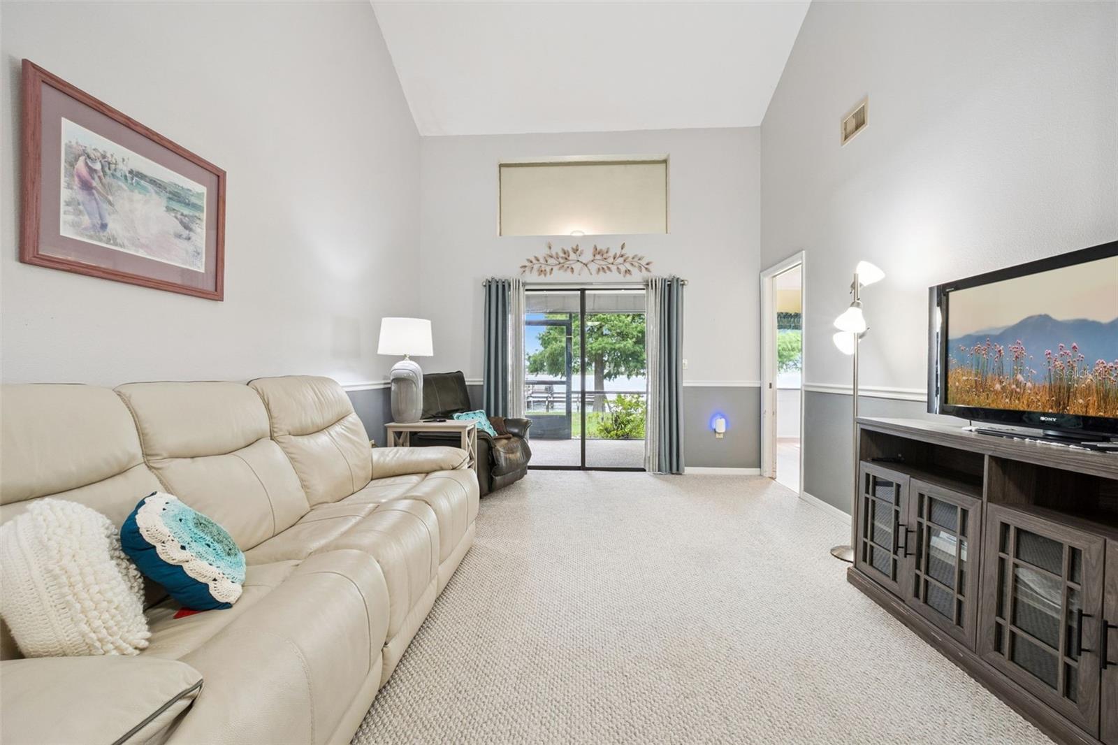 LAKE POINT LANDING - Residential