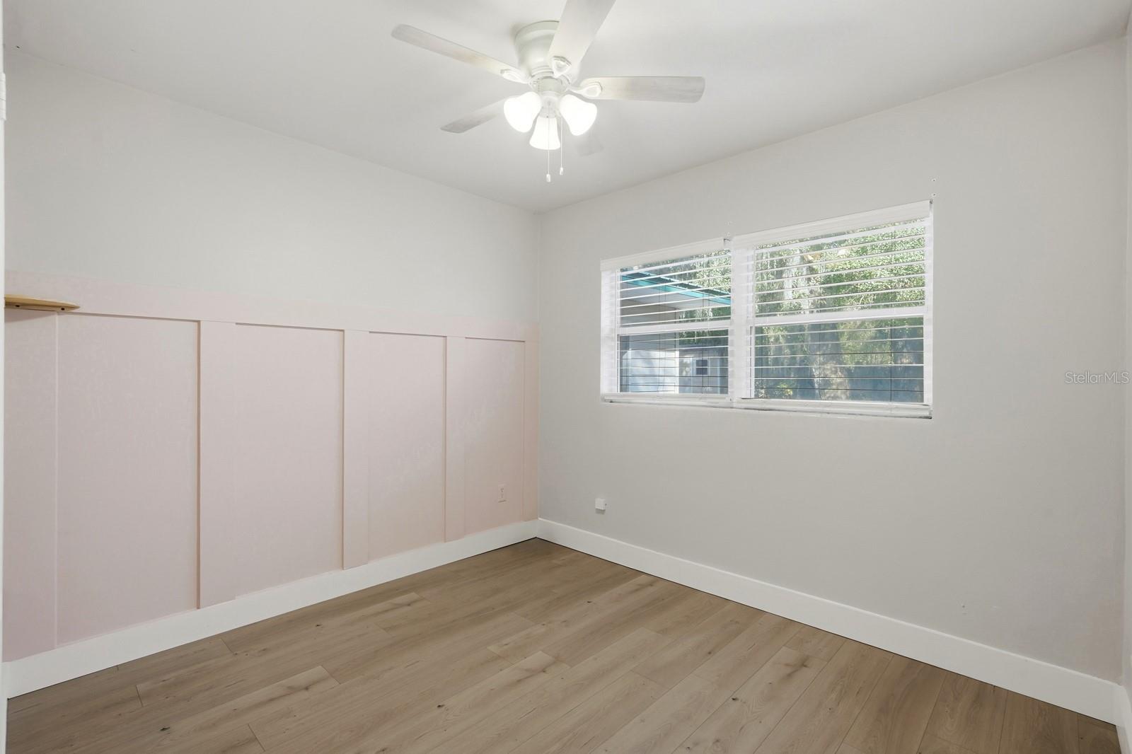 COUNTRY CLUB HEIGHTS - Residential